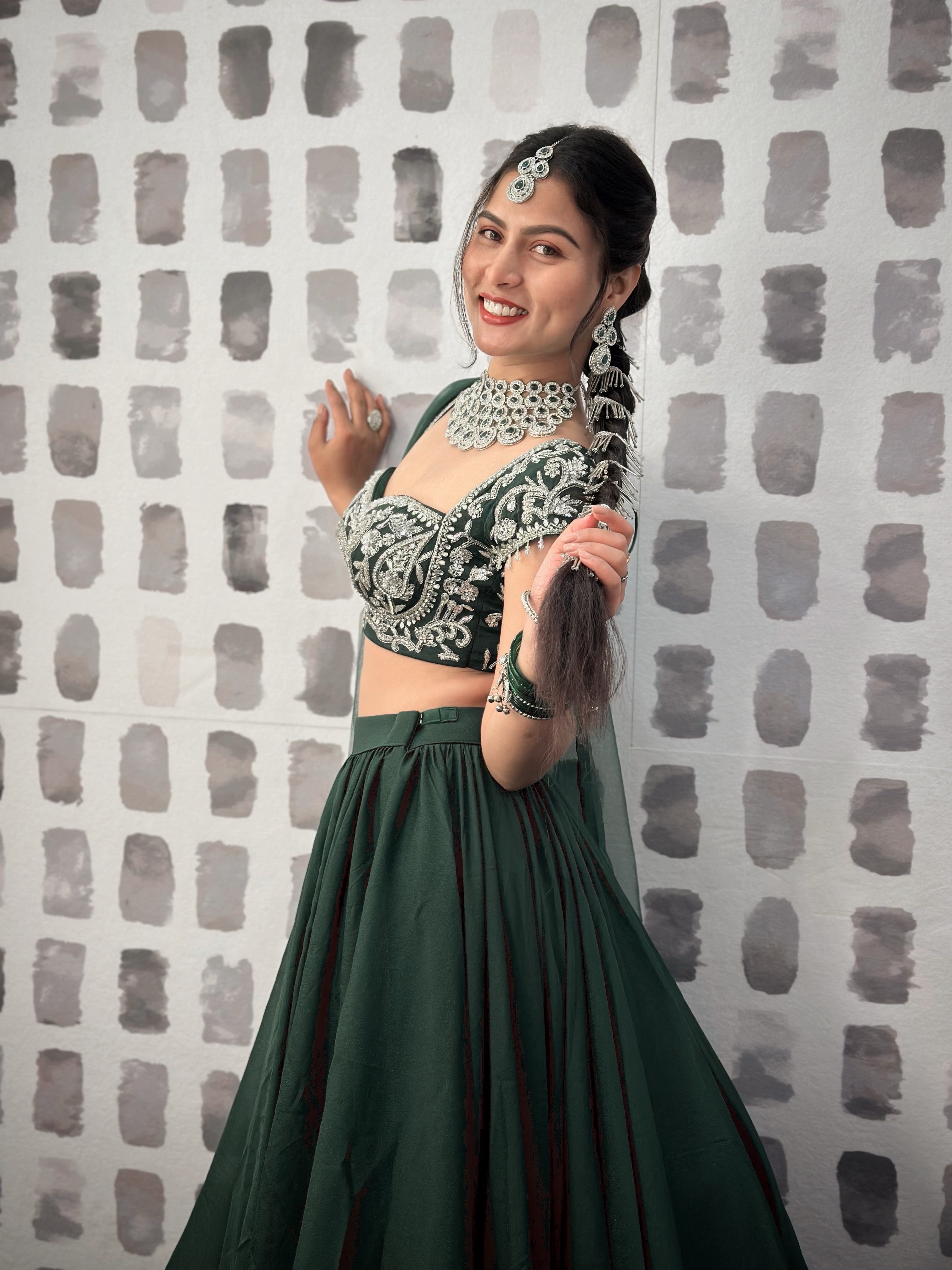 Avira Khan